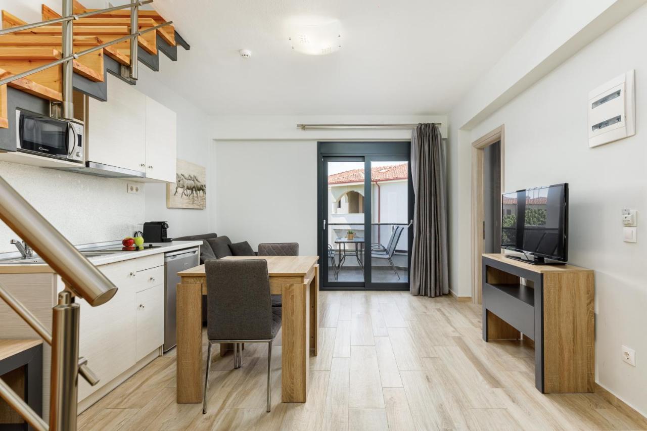 Ilis Villas Νικήτη Εξωτερικό φωτογραφία